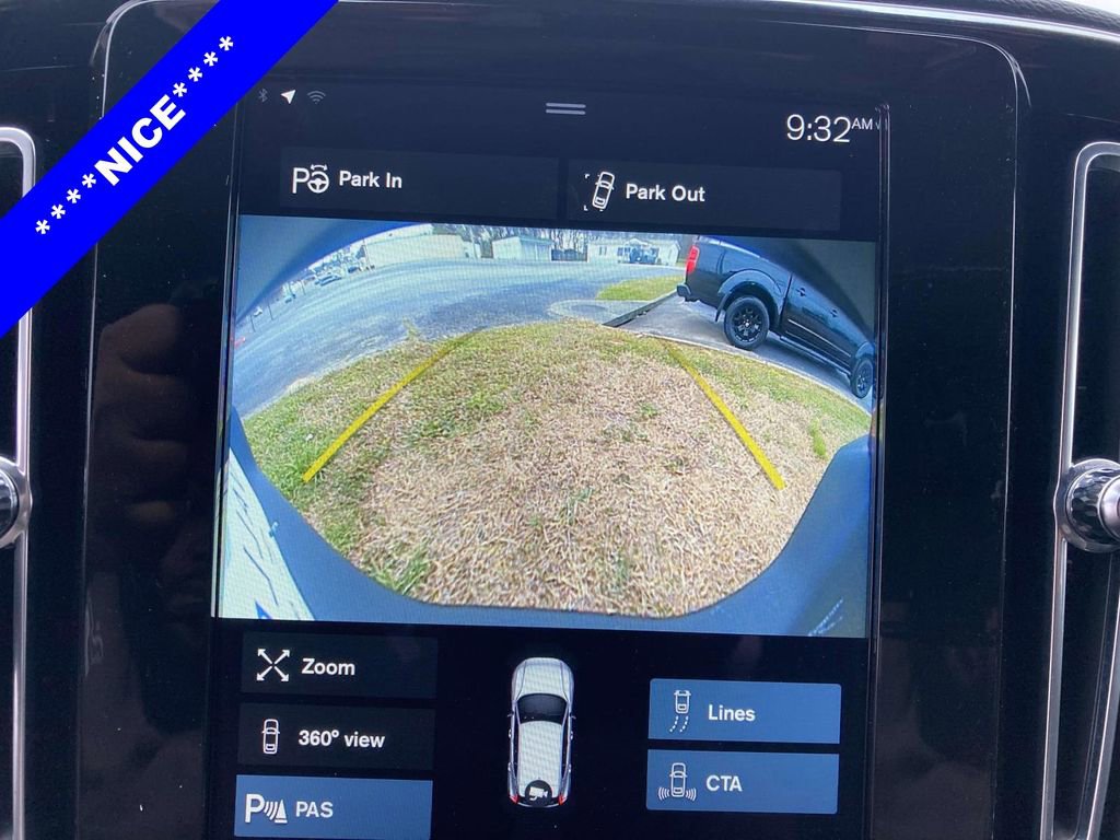 Used 2021 Volvo XC40 T4 R-Design w/ Advanced Package image 20