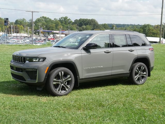 New 2027 Jeep Grand Cherokee Limited AWD/4WD image 10