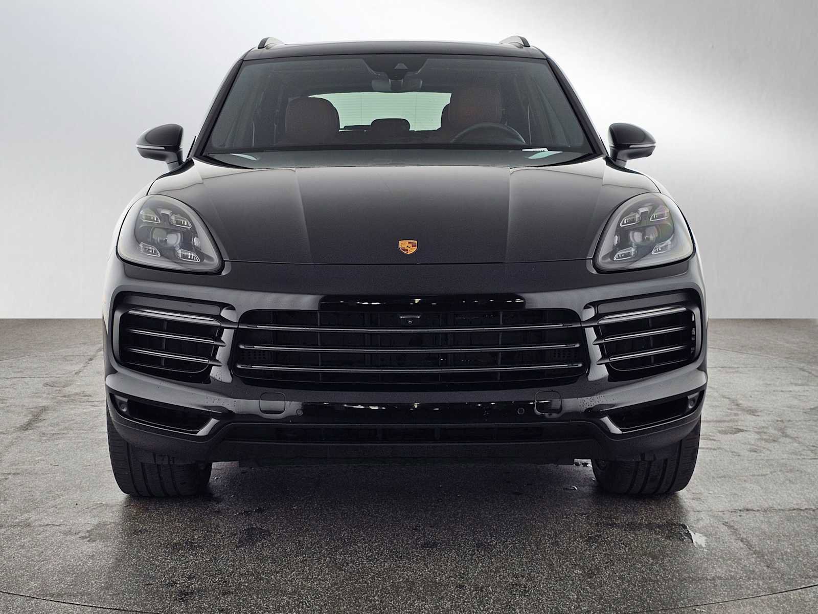 Used 2022 Porsche Cayenne Platinum Edition image 8