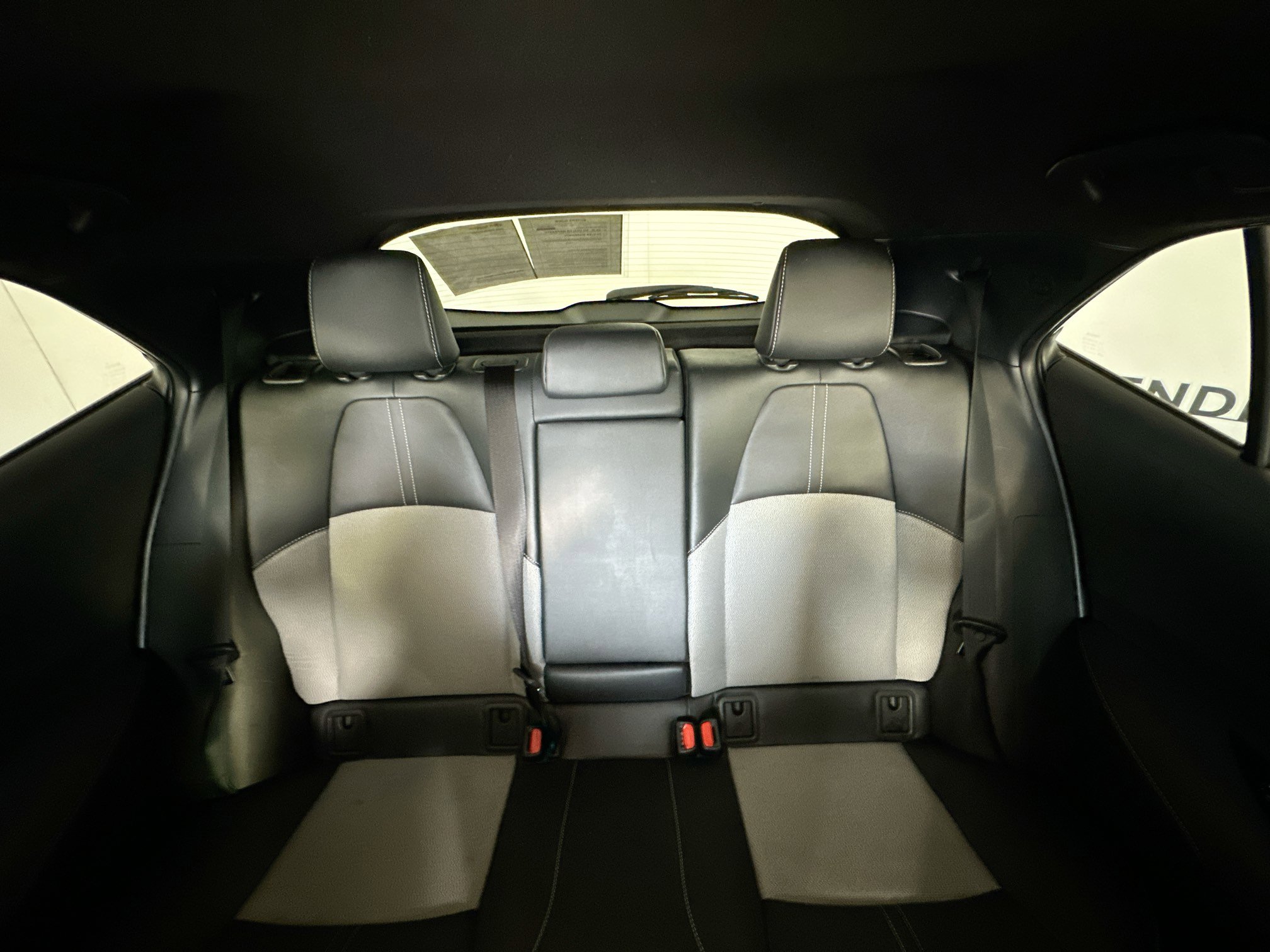 Used 2025 Toyota Corolla XSE image 30