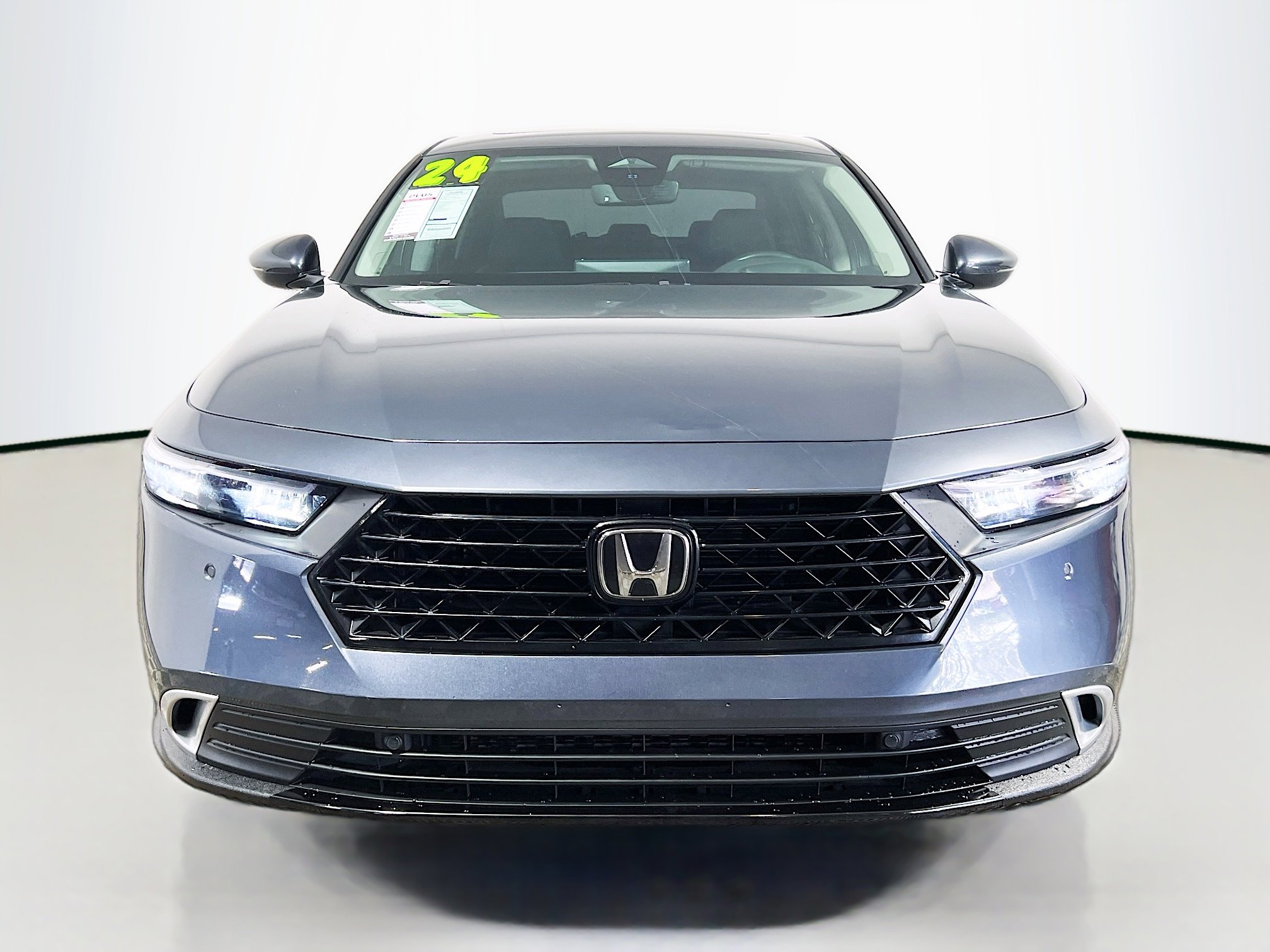 Used 2024 Honda Accord Touring image 11