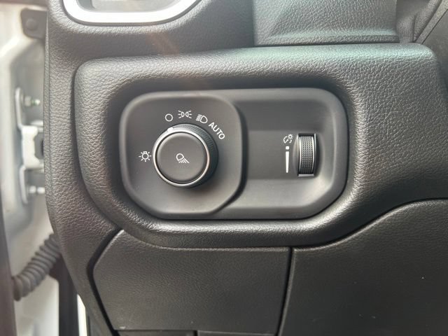 Used 2022 RAM 2500 Big Horn AWD/4WD image 5