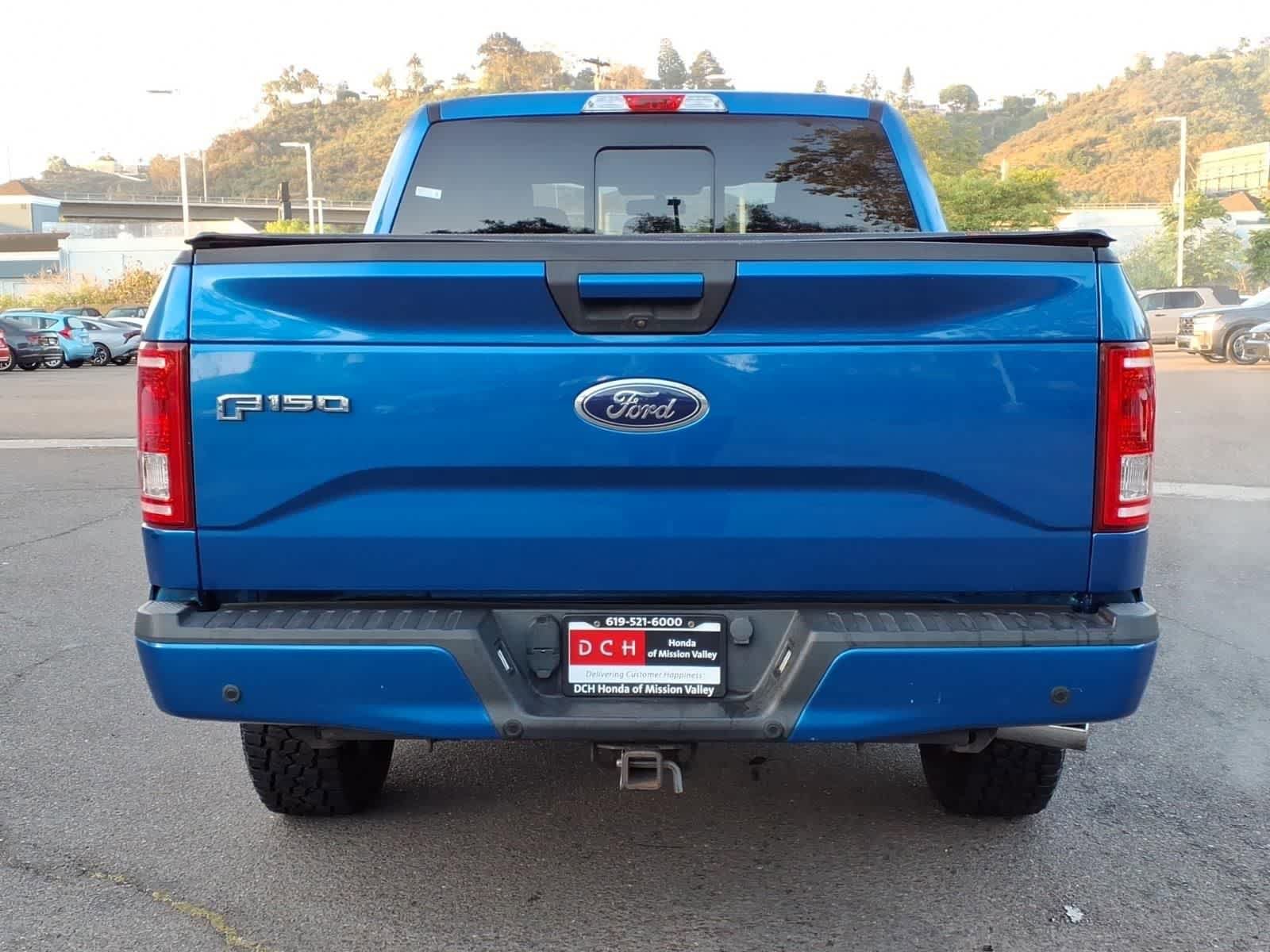 Used 2015 Ford F150 XLT w/ Equipment Group 302A Luxury AWD/4WD image 5