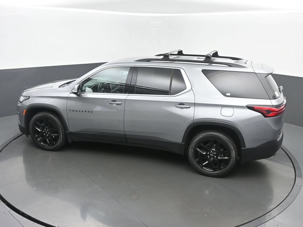 Used 2023 Chevrolet Traverse LT w/ Rear Camera Mirror Package AWD/4WD image 40