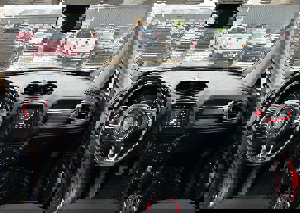 Used 2018 Jeep Renegade Trailhawk w/ Cold Weather Group II image 13