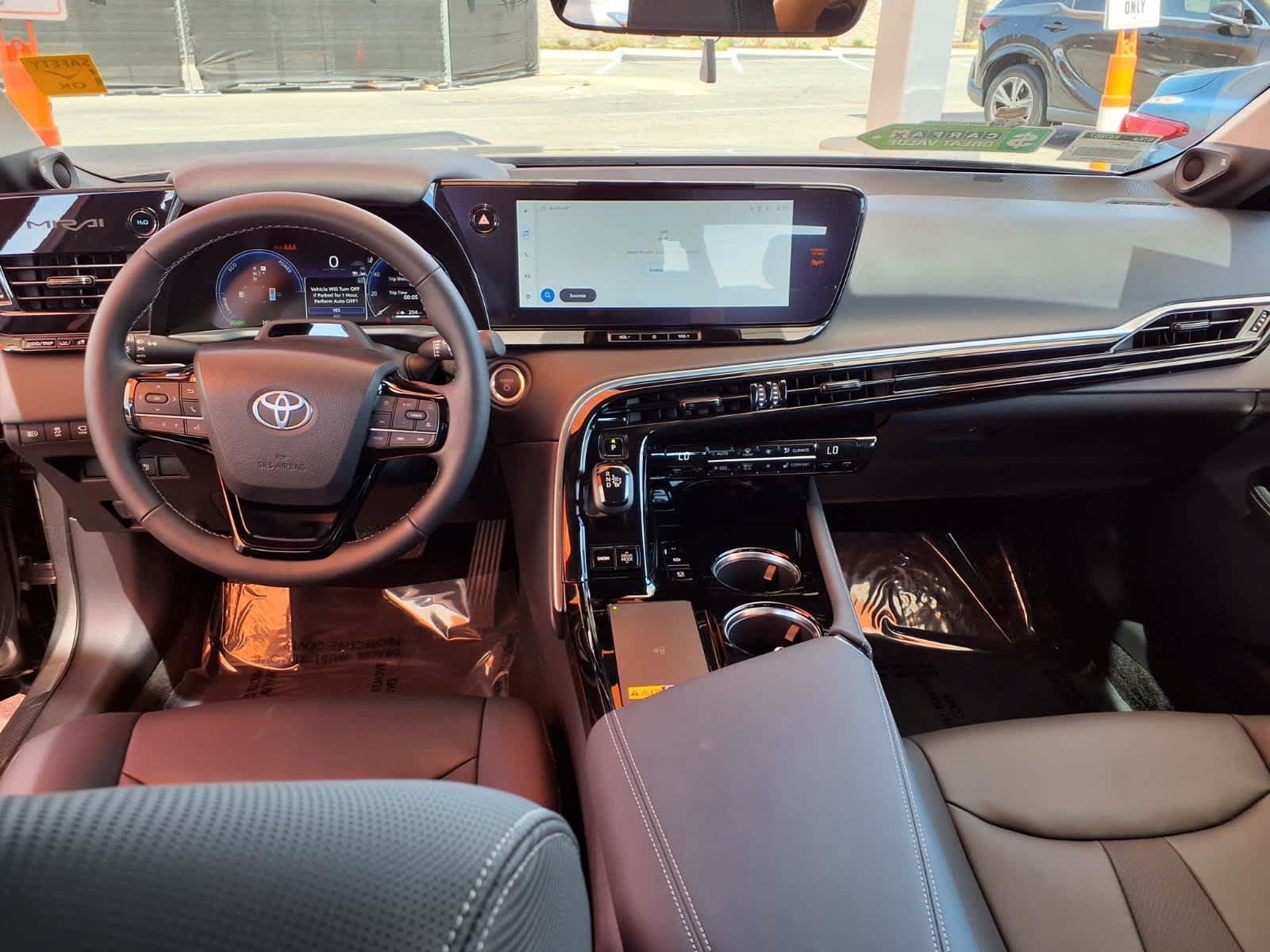 Used 2026 Toyota Mirai RWD image 12