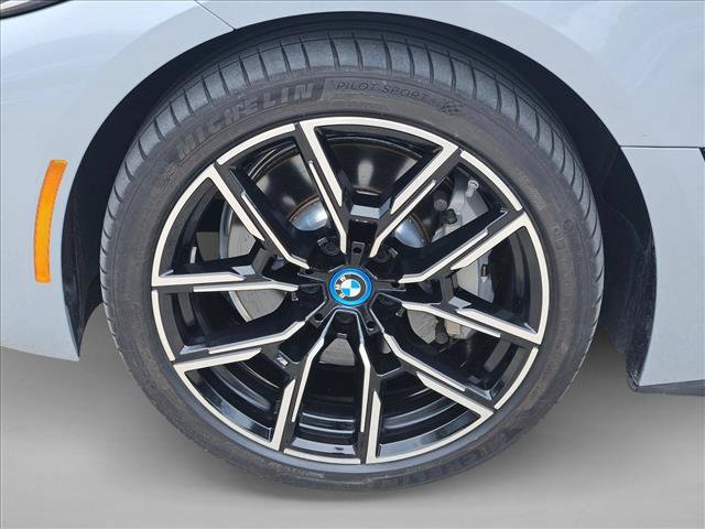 Used 2024 BMW i4 eDrive35 w/ M Sport Package RWD image 23