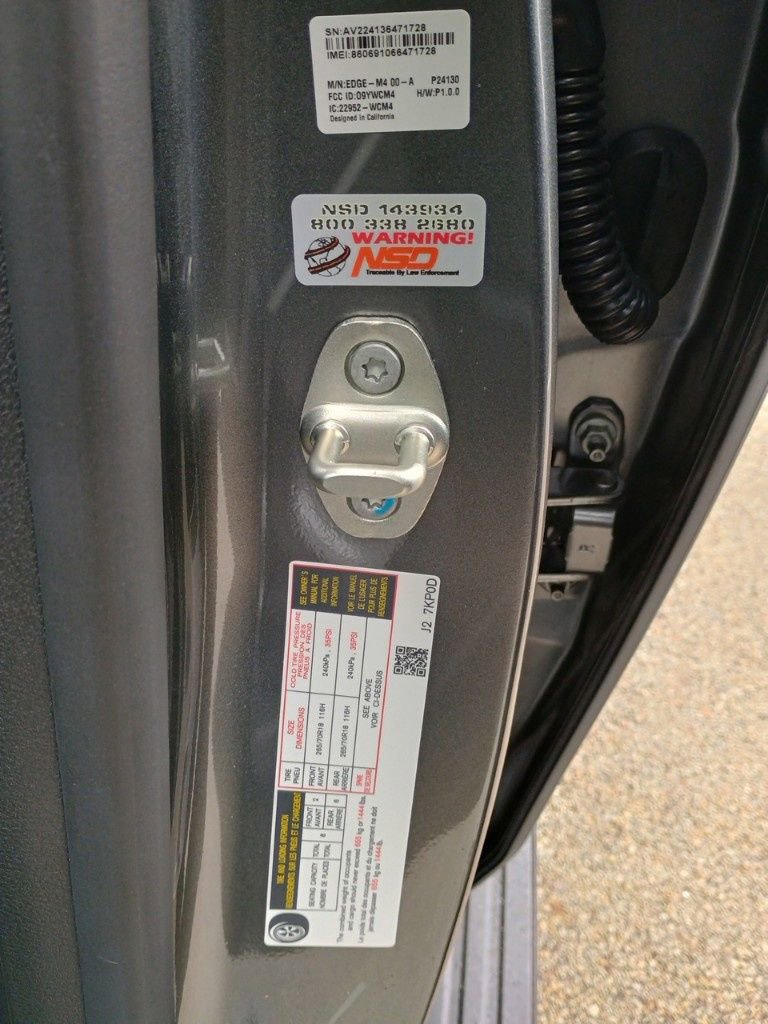 New 2025 Nissan Armada SV image 32