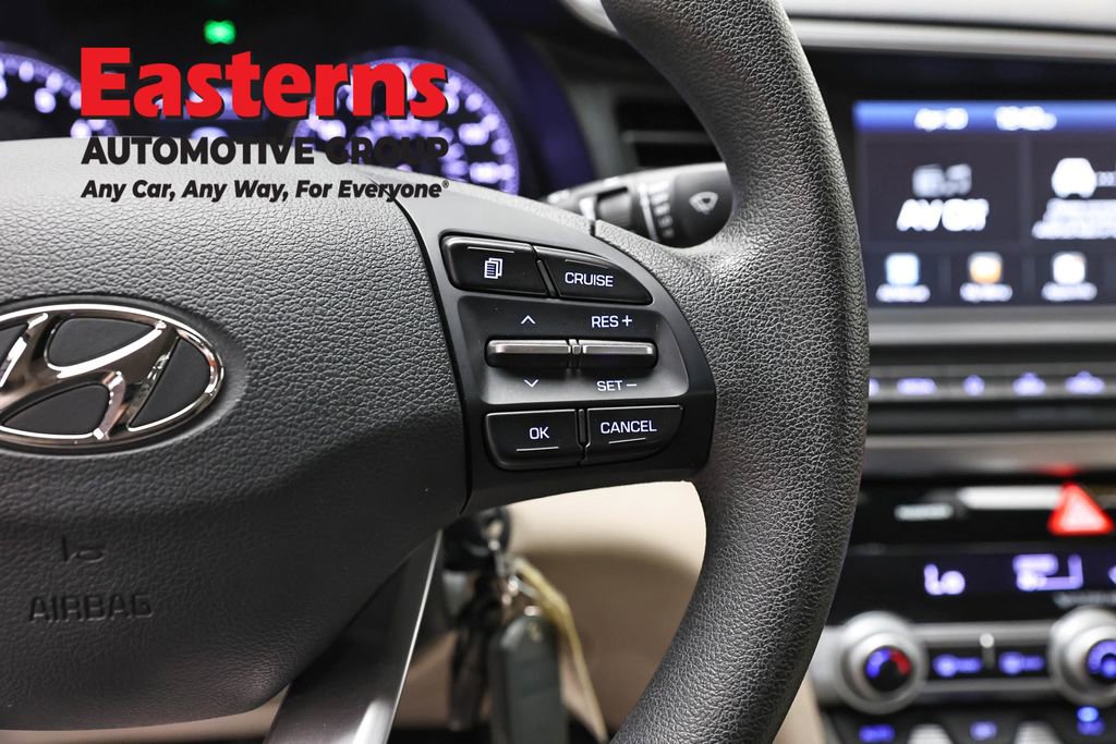 Used 2020 Hyundai Elantra SEL w/ Cargo Package (C1) FWD image 15
