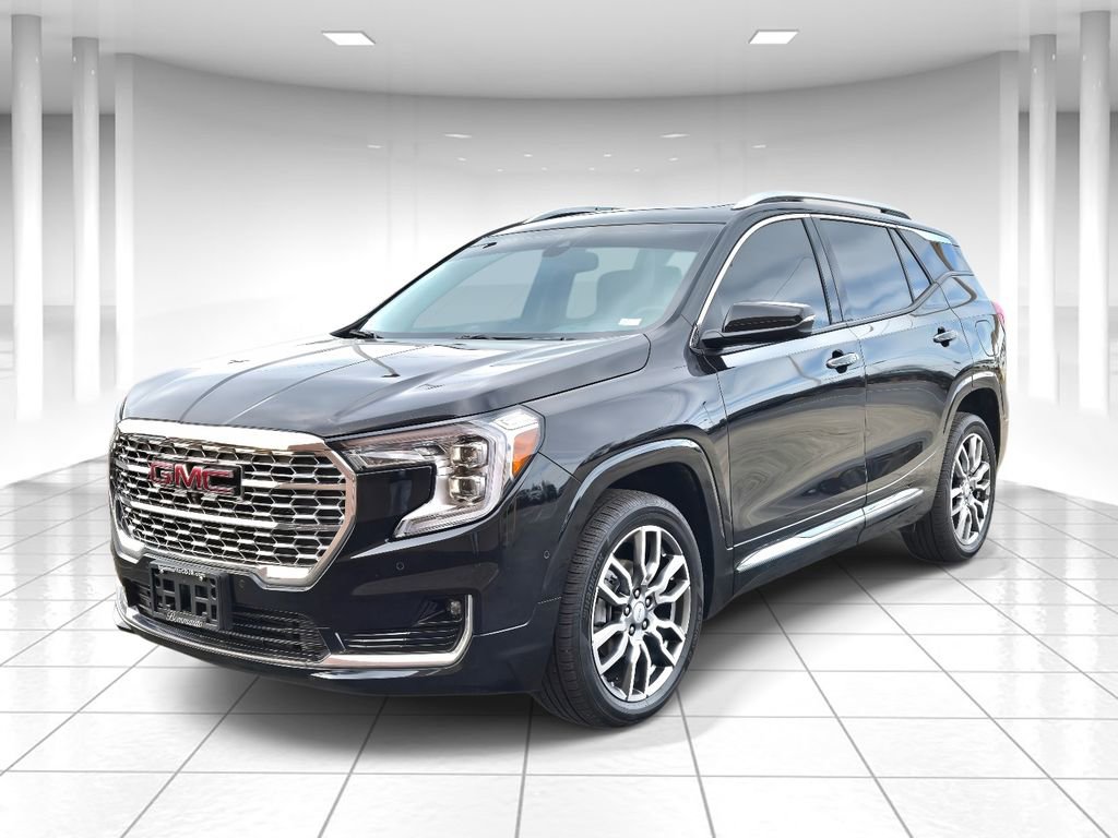 Used 2024 GMC Terrain Denali w/ Denali Premium Package image 7