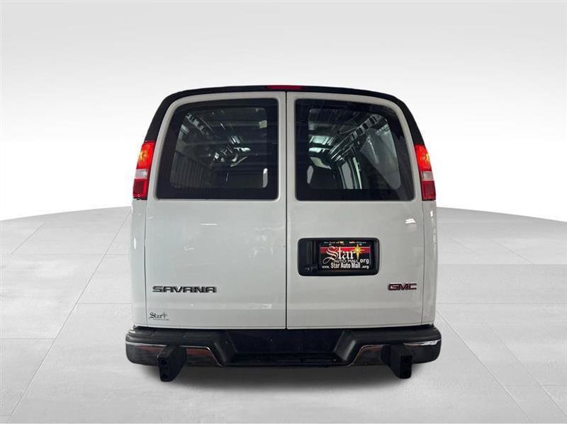 Used 2025 GMC Savana 2500 w/ Driver Convenience Package RWD image 6
