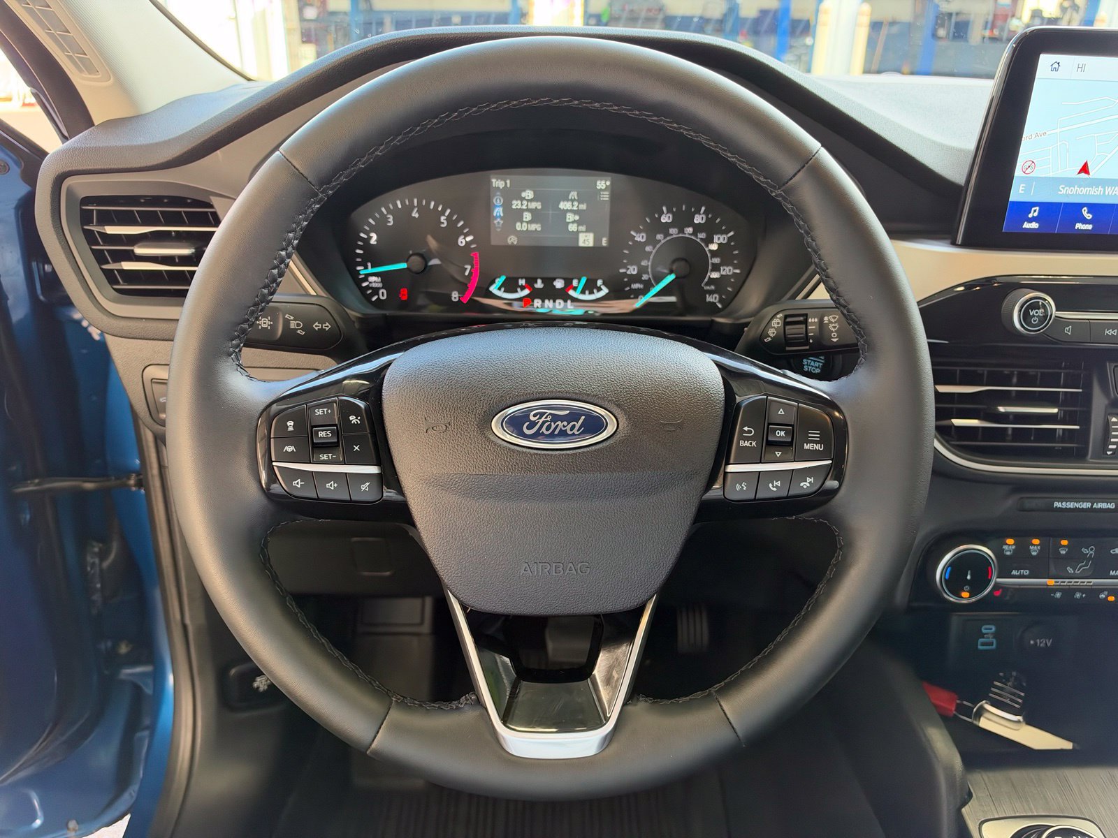 Used 2022 Ford Escape SEL w/ Equipment Group 302A AWD/4WD image 14