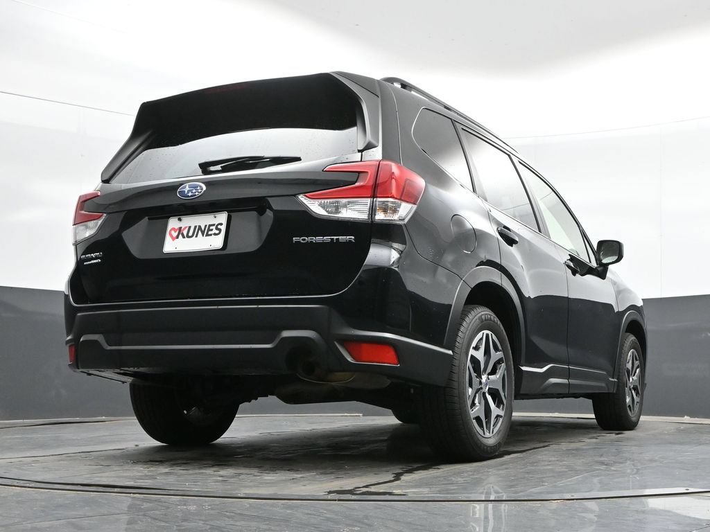 Used 2022 Subaru Forester Premium AWD/4WD image 40