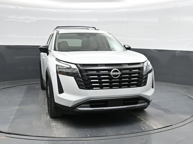 New 2026 Nissan Pathfinder SL image 5