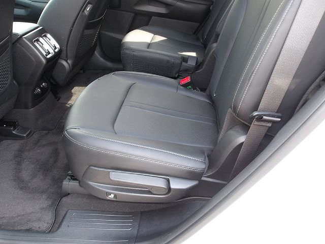 Used 2024 Kia Sorento EX AWD/4WD image 13