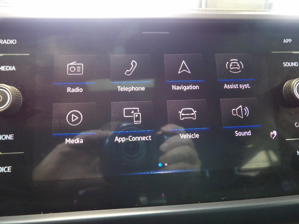 Used 2023 Volkswagen Taos SE w/ Panoramic Sunroof Package AWD/4WD image 36
