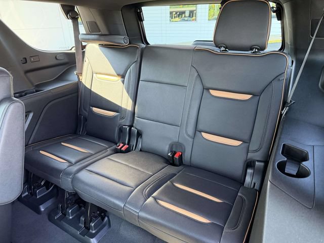 Used 2023 GMC Yukon AT4 w/ AT4 Premium Plus Package AWD/4WD image 10