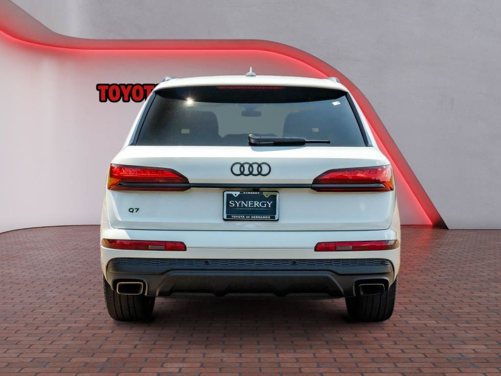 Used 2025 Audi Q7 2.0T Premium Plus w/ Premium Plus Package AWD/4WD image 6