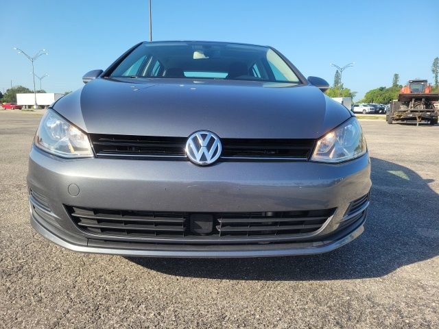 Used 2017 Volkswagen Golf Wolfsburg Edition FWD image 3
