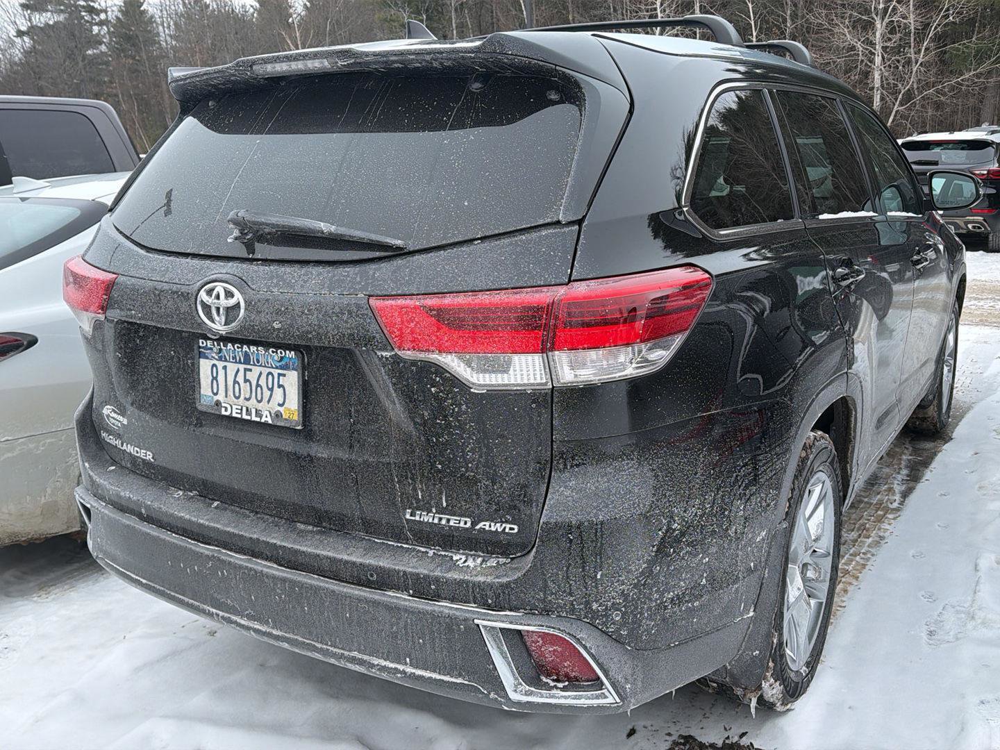 Used 2019 Toyota Highlander Limited image 7