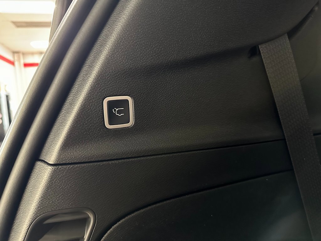 New 2026 Chrysler Pacifica Select image 46