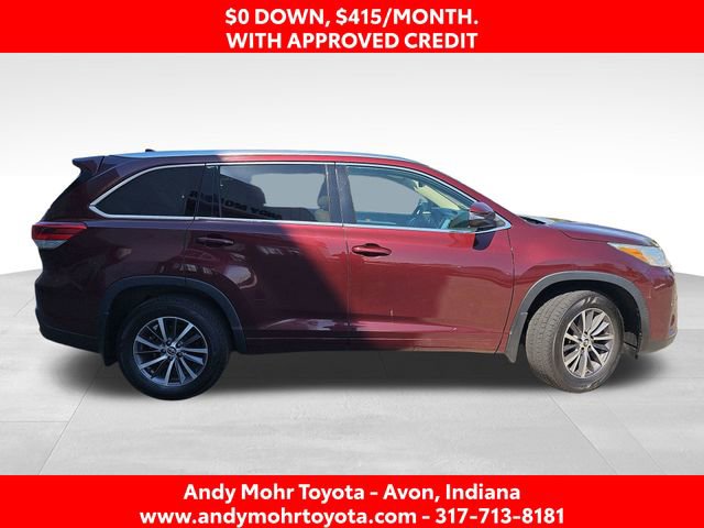 Used 2017 Toyota Highlander XLE AWD/4WD image 8
