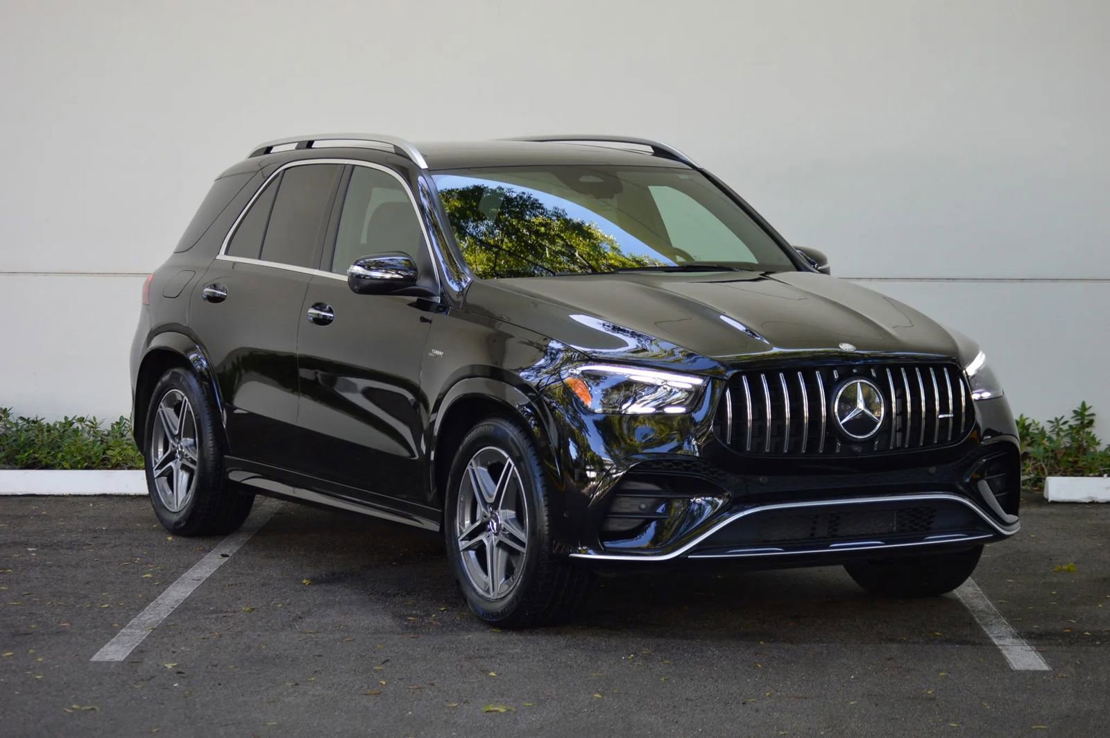 Used 2025 Mercedes-Benz GLE 53 AMG 4MATIC image 21