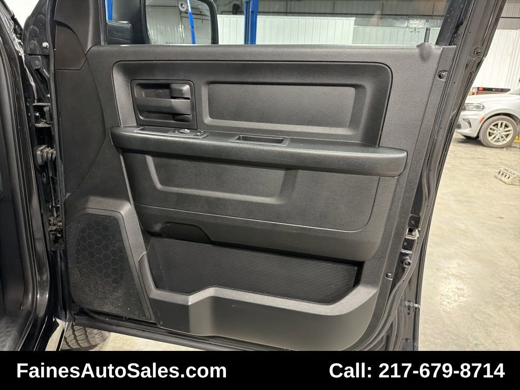 Used 2018 RAM 1500 Express w/ Black Ram 1500 Express Group image 66