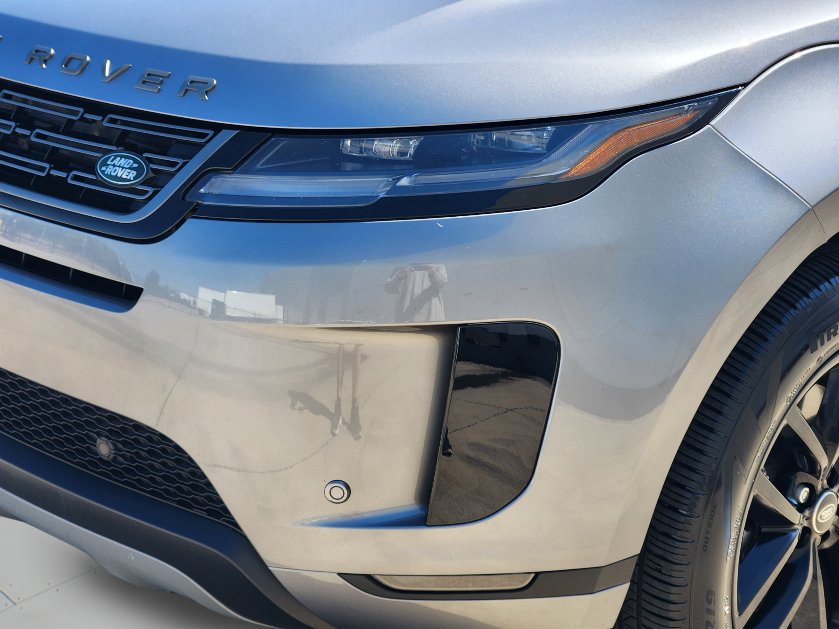 Certified 2026 Land Rover Range Rover Evoque S AWD/4WD image 33