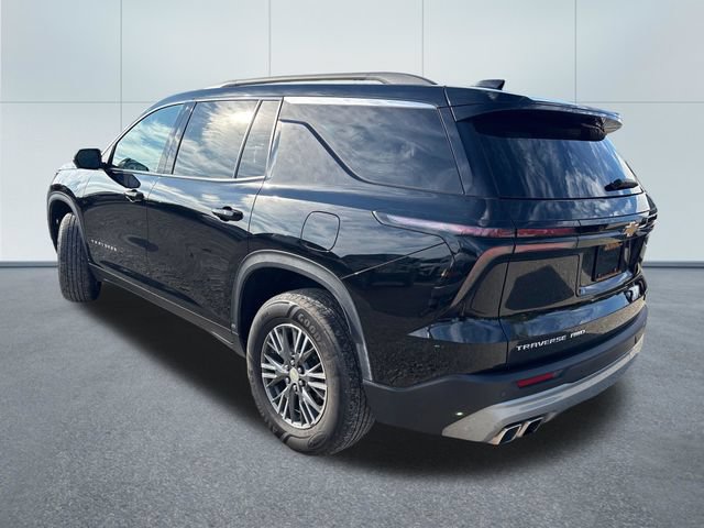 Used 2024 Chevrolet Traverse LT AWD/4WD image 2