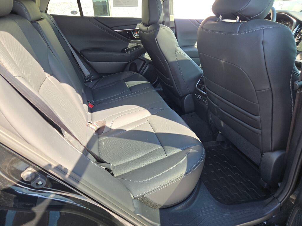 Certified 2025 Subaru Outback Touring XT image 9
