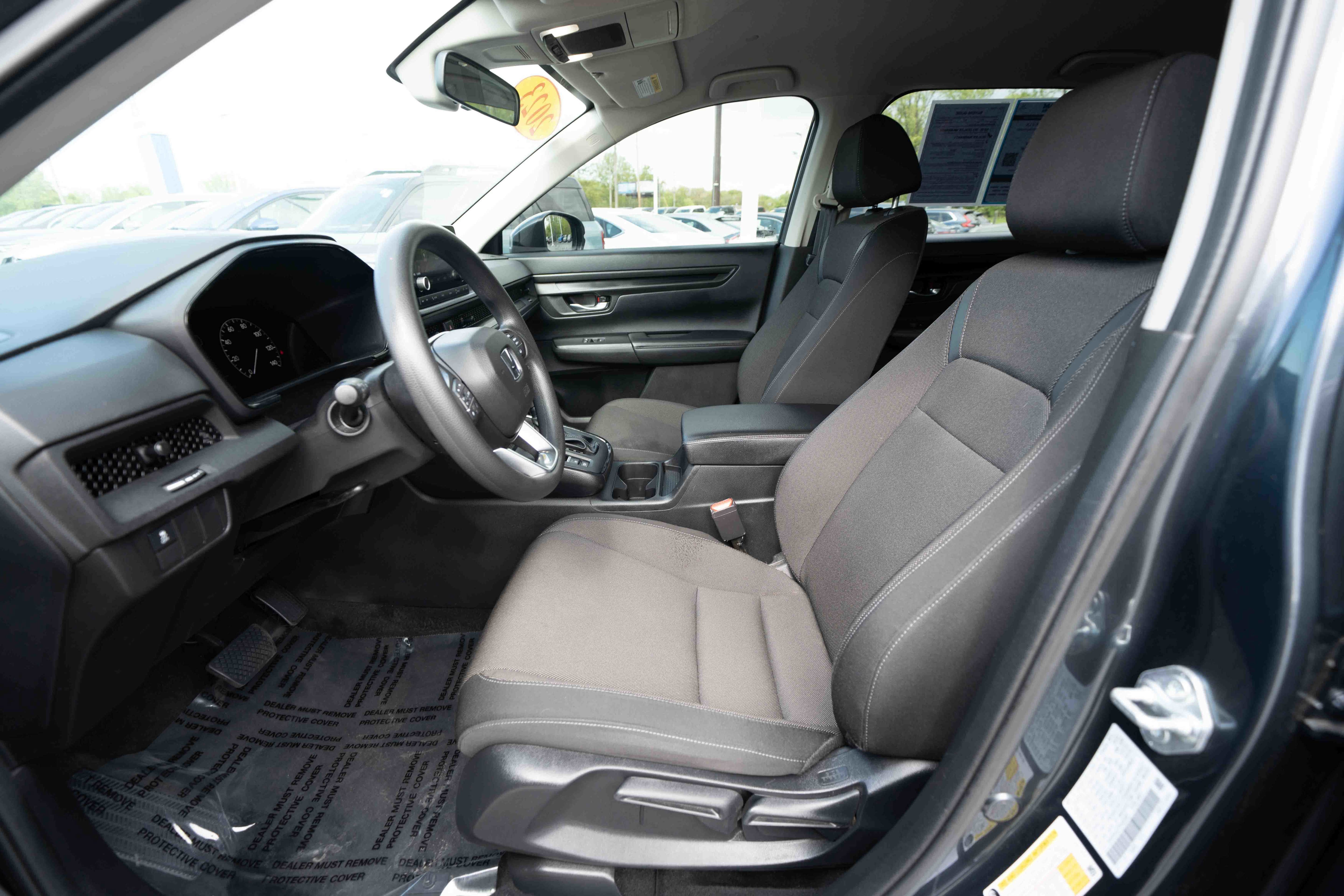 Used 2023 Honda CR-V LX image 9