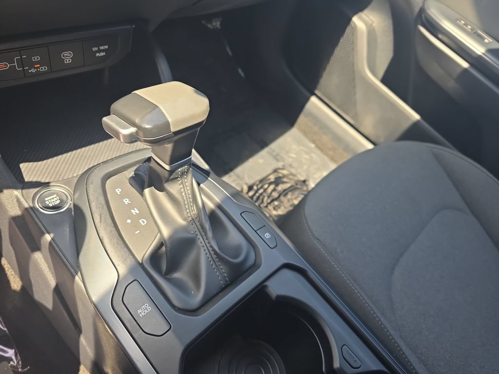 Used 2025 Kia K4 FWD image 22
