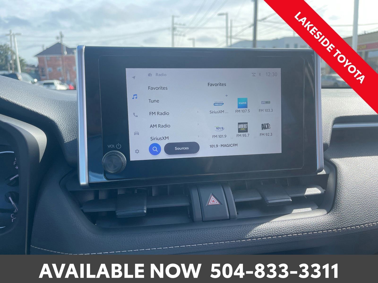 Used 2024 Toyota RAV4 XLE image 30