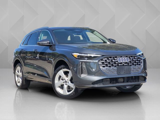 Used 2025 Audi Q5 Premium Plus w/ Premium Plus image 7