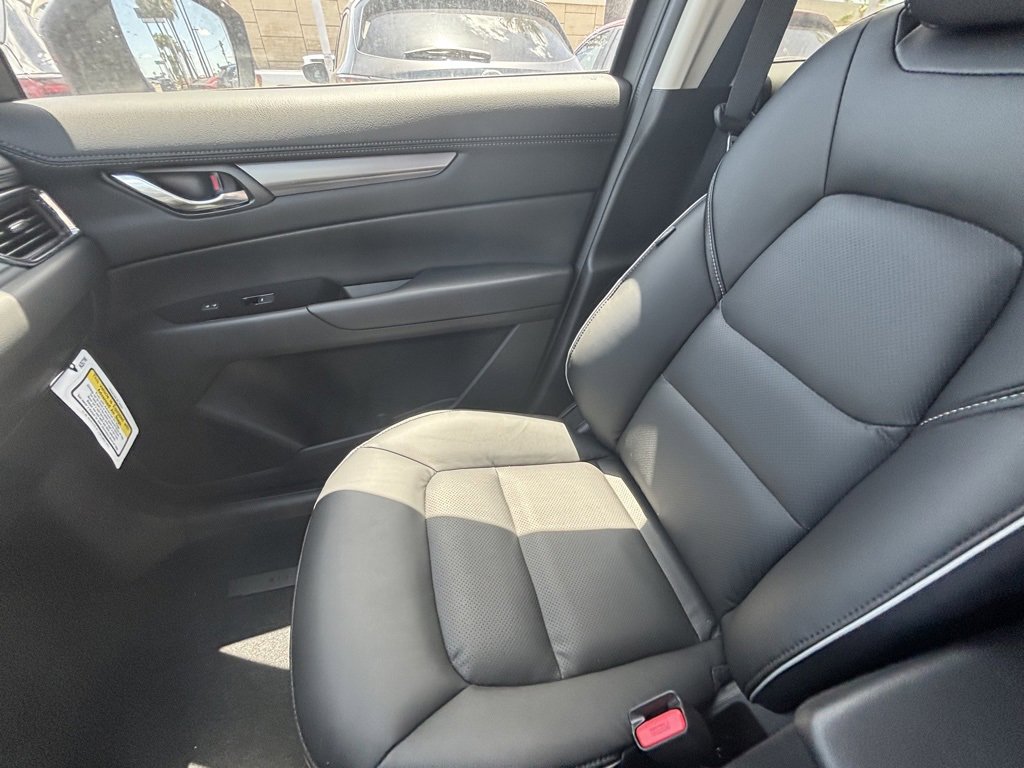 New 2025 MAZDA CX-5 AWD 2.5 S w/ Premium Plus Pkg image 15