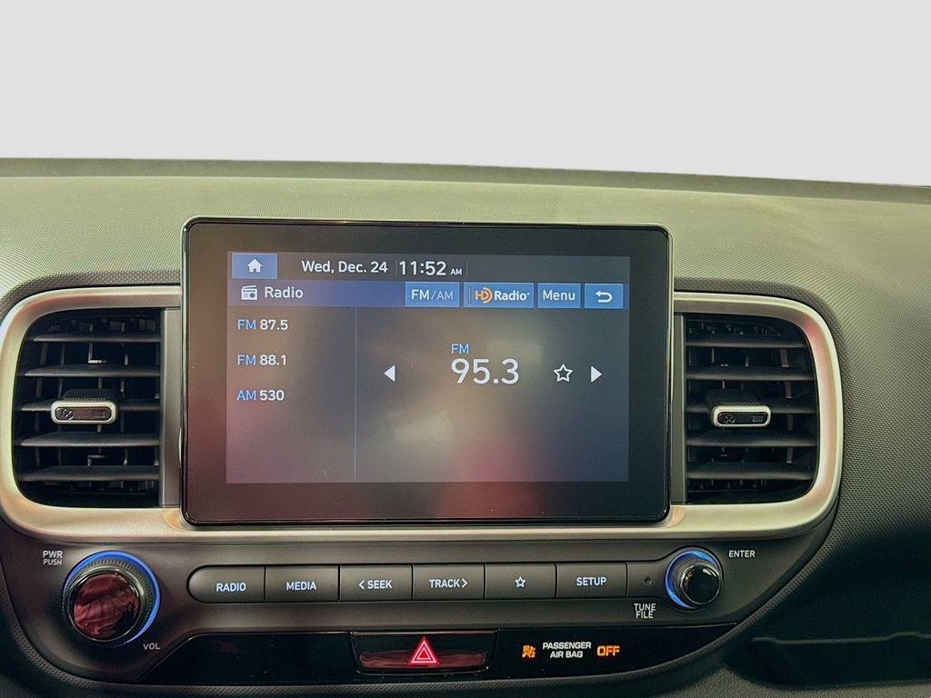 New 2026 Hyundai Venue SE image 14