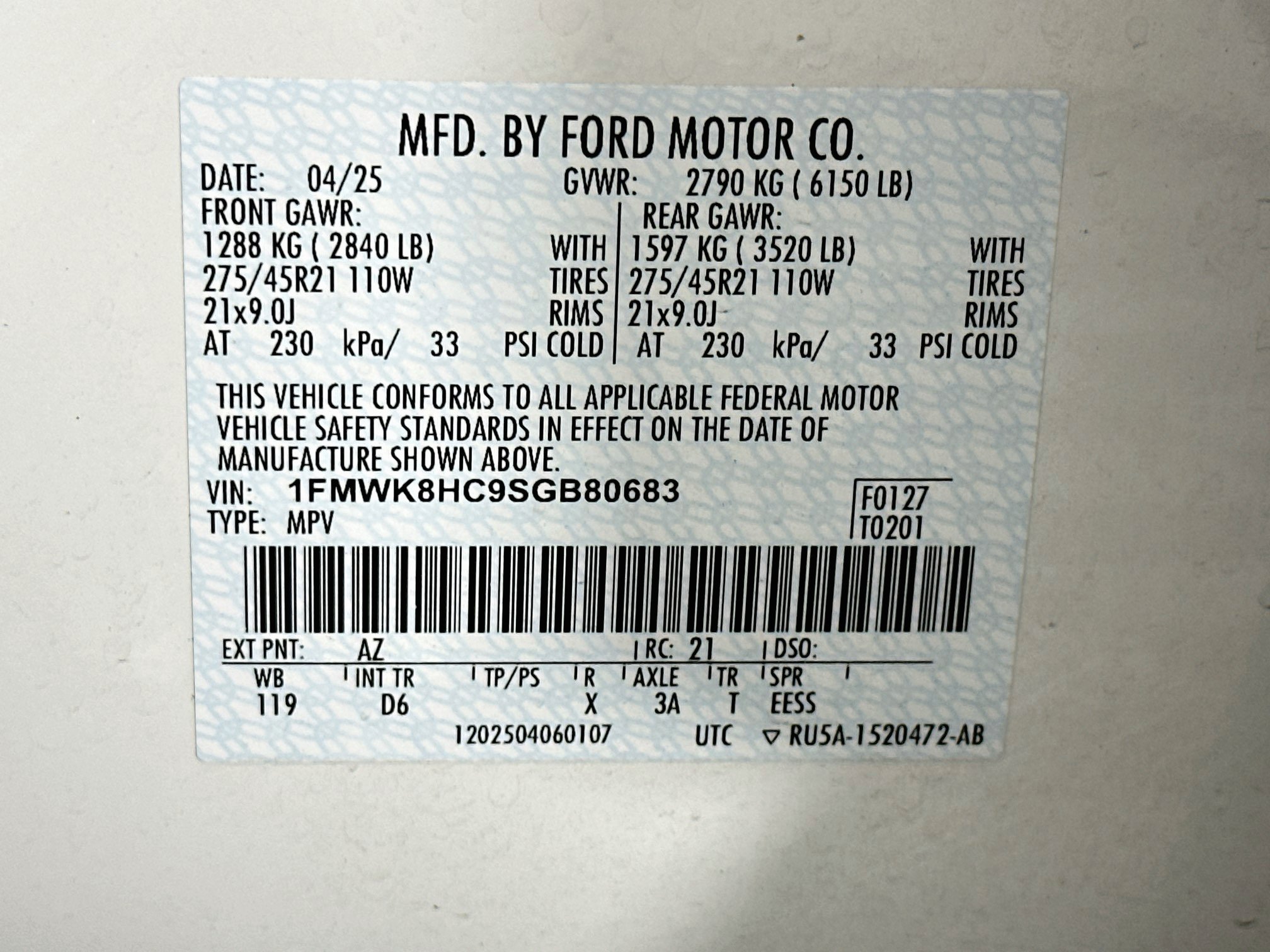 Used 2025 Ford Explorer Platinum w/ Ultimate Package AWD/4WD image 12