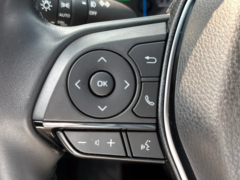 Used 2024 Toyota Venza XLE AWD/4WD image 20