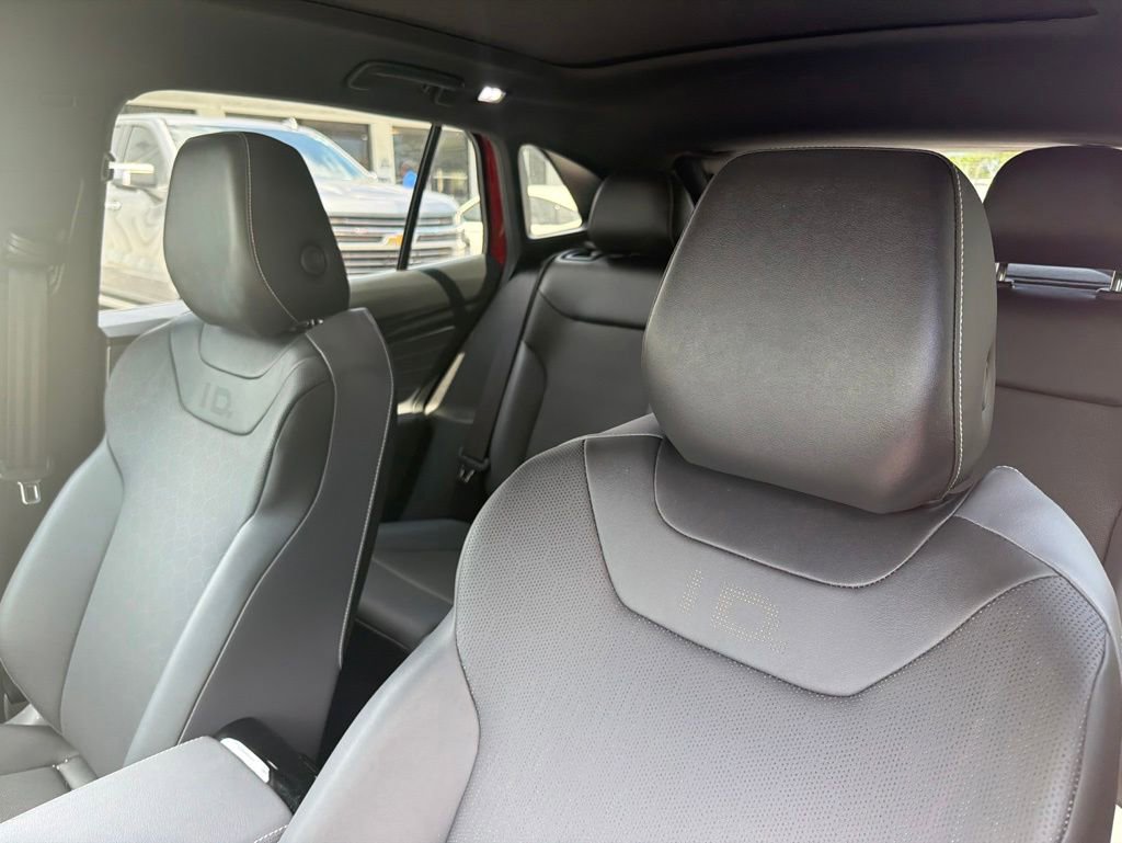 Used 2023 Volkswagen ID.4 Pro S AWD/4WD image 8