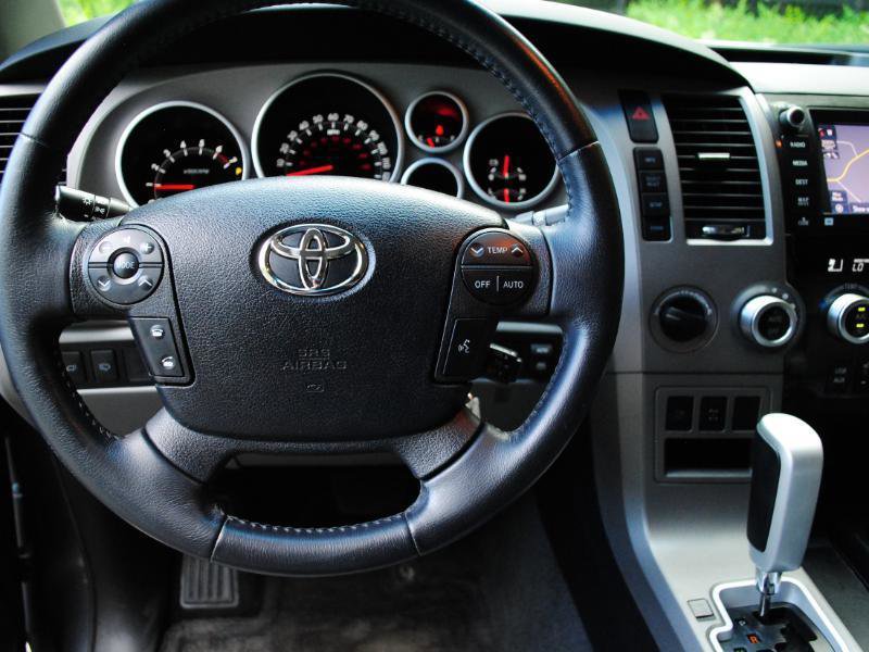 Used 2013 Toyota Sequoia Limited AWD/4WD image 34