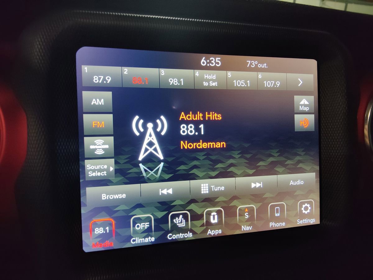 Used 2021 Jeep Gladiator Rubicon image 36
