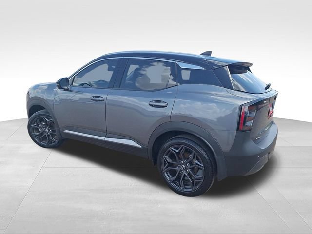 Certified 2025 Nissan Kicks SR w/ Illumination Package FWD image 6