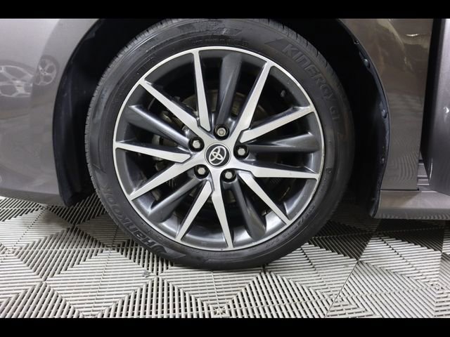 Used 2023 Toyota Camry XLE w/ Cold Weather Package image 27