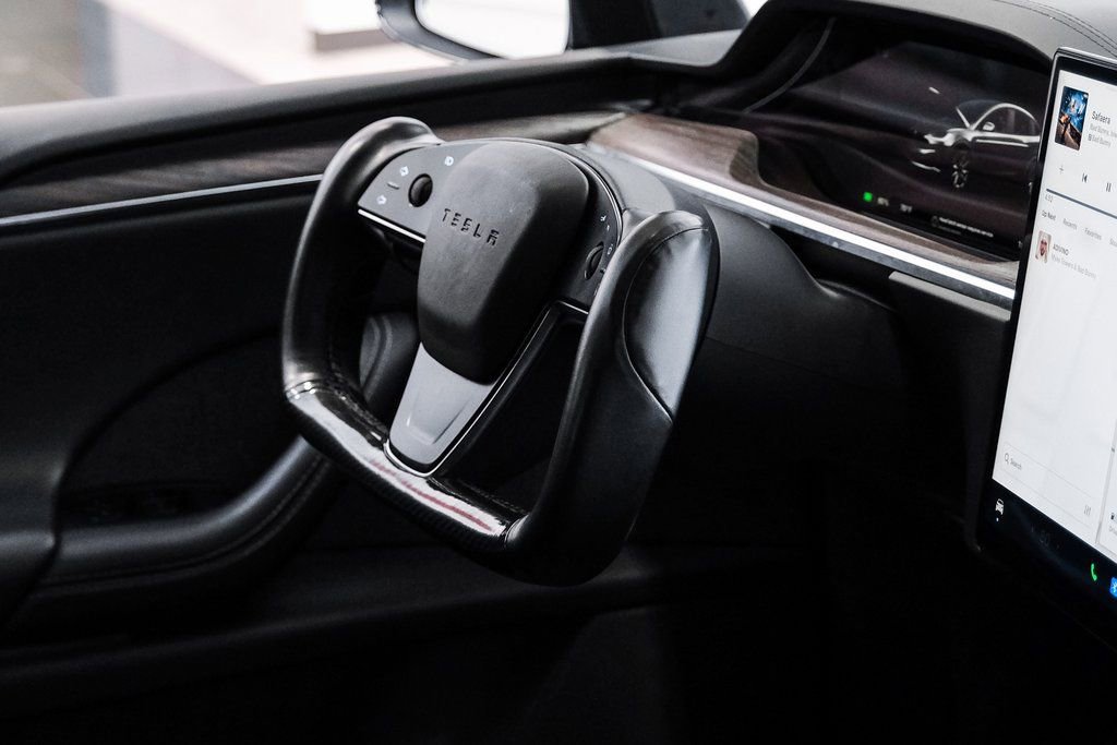 Used 2022 Tesla Model X AWD/4WD image 17