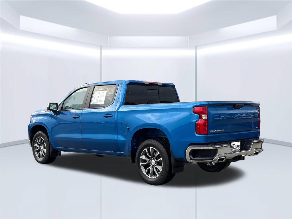 Used 2023 Chevrolet Silverado 1500 LT w/ Z71 Off-Road Package AWD/4WD image 4