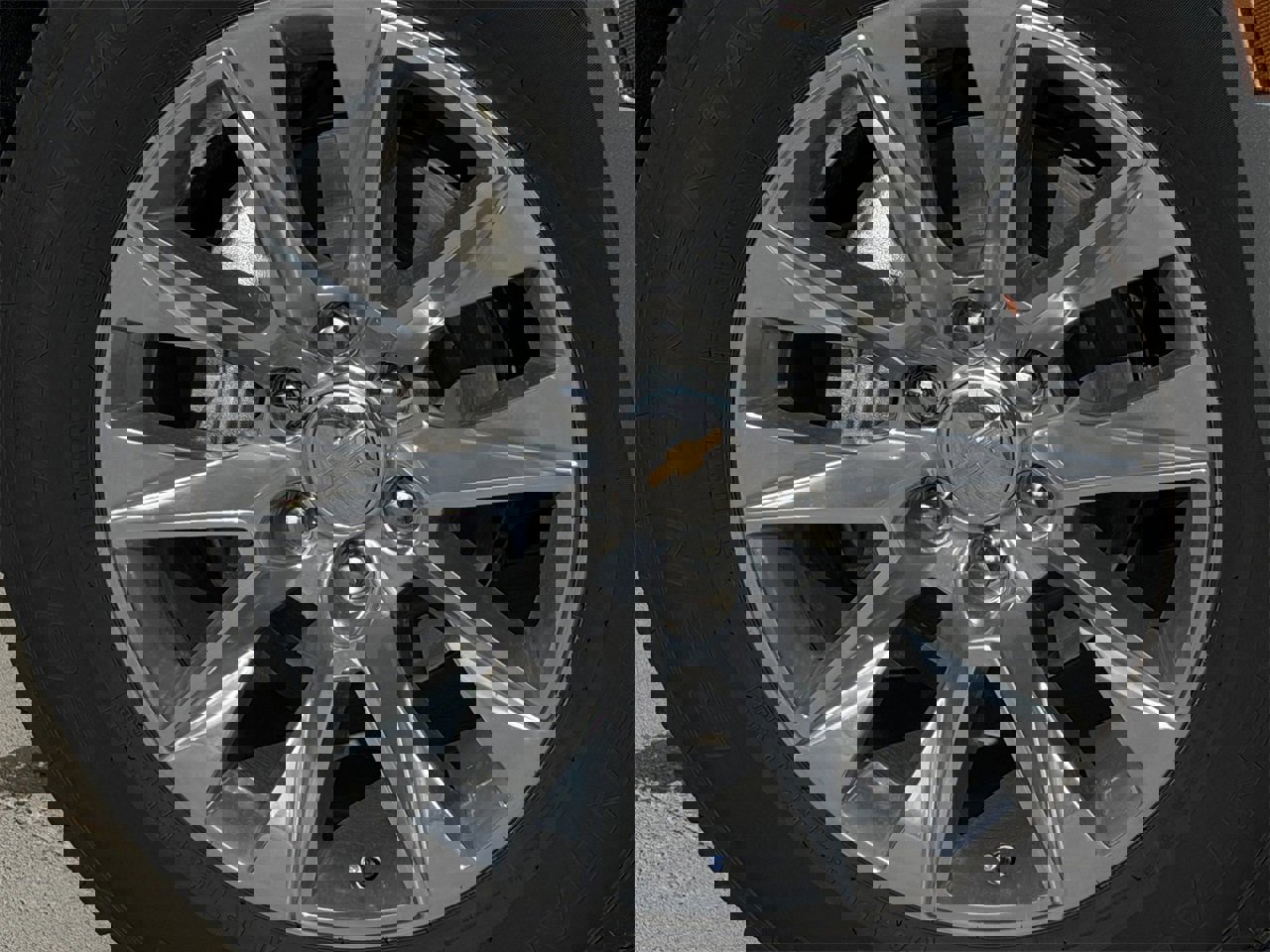 New 2026 Chevrolet Suburban Premier image 9