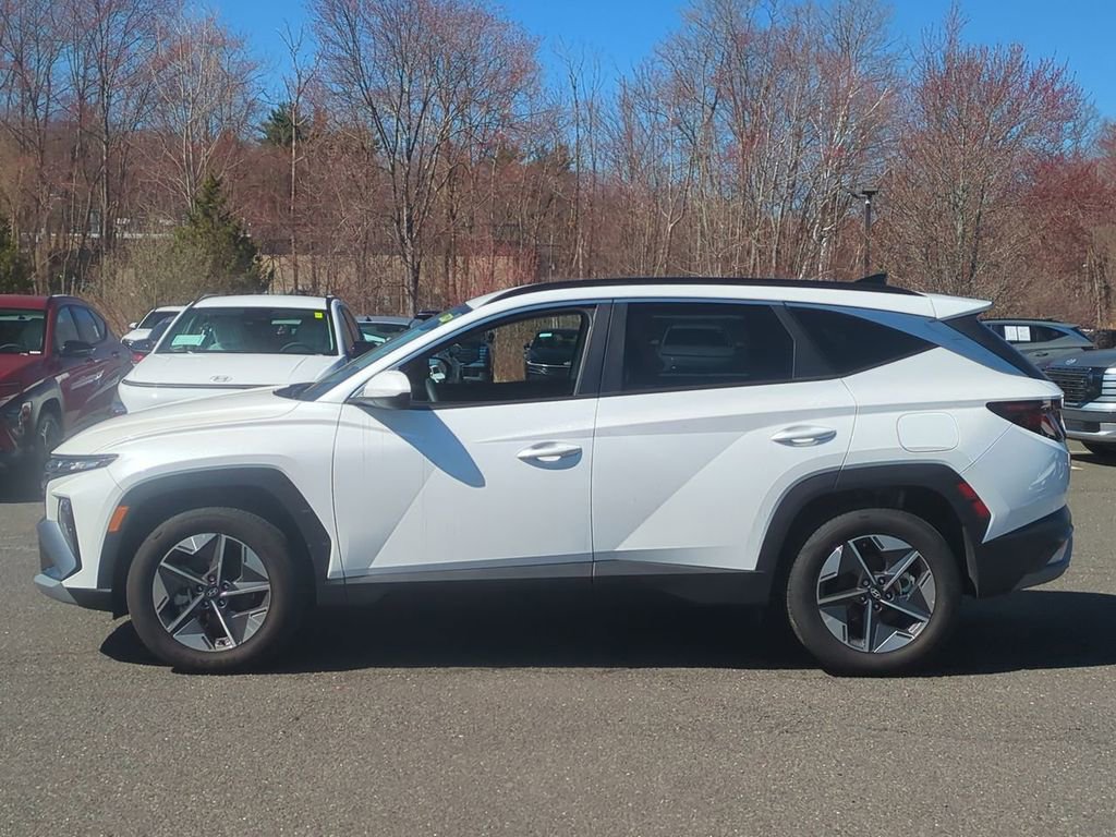 Certified 2025 Hyundai Tucson SEL AWD/4WD image 6