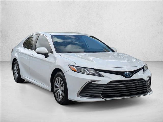 Used 2023 Toyota Camry LE image 3