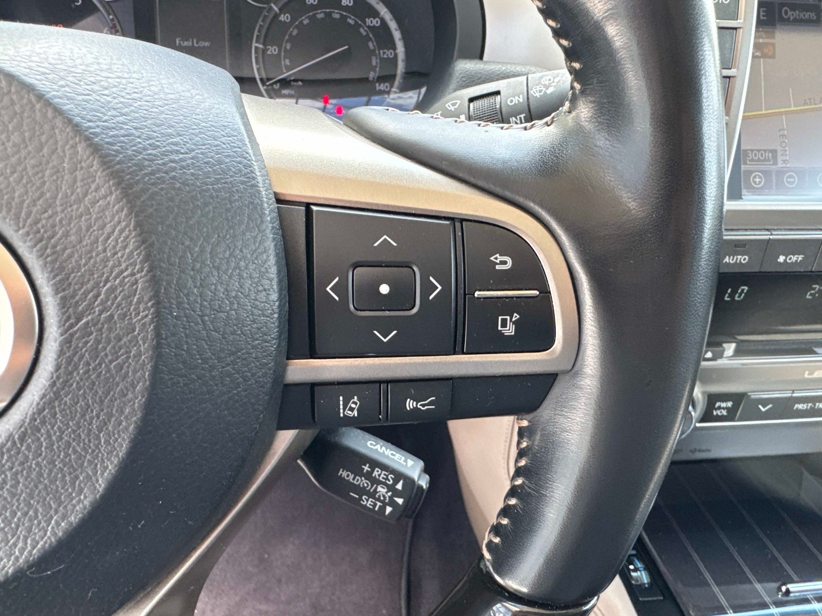 Used 2021 Lexus GX 460 Premium AWD/4WD image 29
